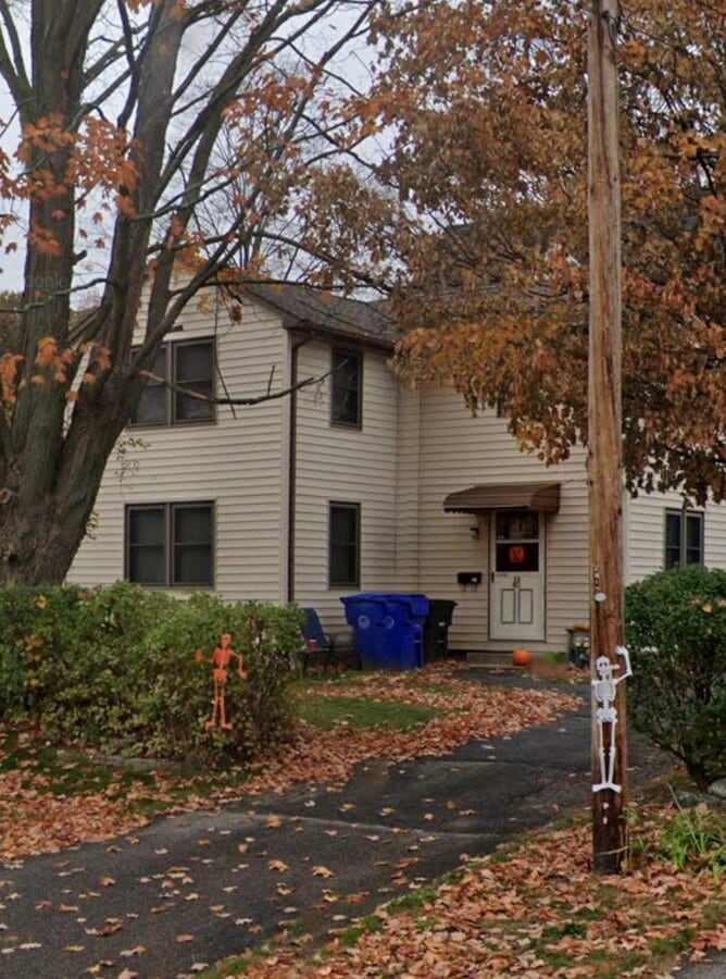 Photo - 32 Willow St Unit 32 Willow 1st Floor