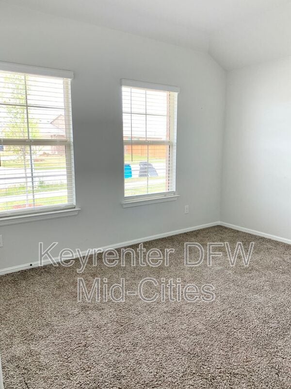 Photo - 9001 High Stirrup Ln