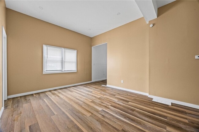 Photo - 127 Carter St