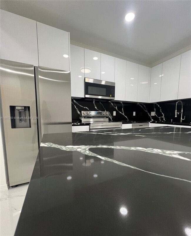 Photo - 5600 NW 114th Pl Unit 103