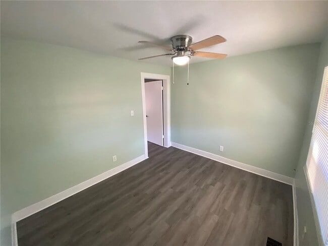 Photo - 227 E Barnes Ave