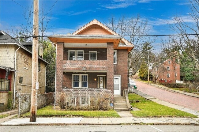 Building Photo - 1721 Montier St Unit 1721 Montier Floor 2