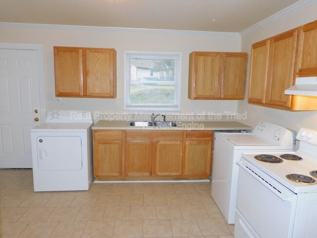 Photo - 2405 E Florida St Unit E