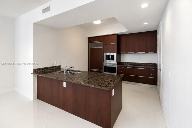 Photo - 15901 Collins Ave Unit 403