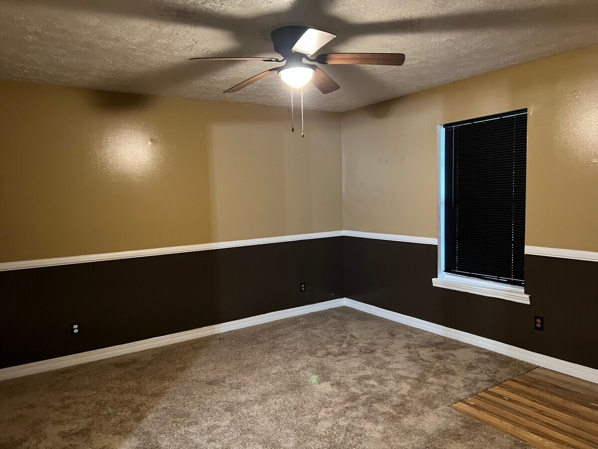 Photo - 116 N Lake Dr