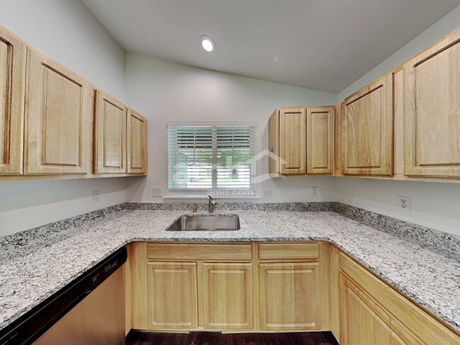 Photo - 6424 217th St E