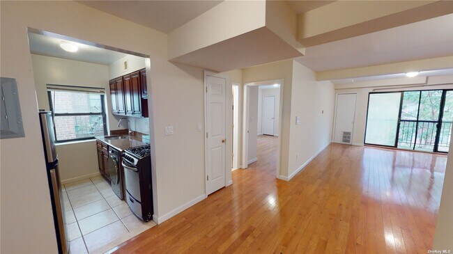 110-19 72nd Rd Apartment - Queens, NY | ForRent.com