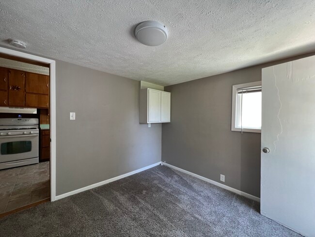 Photo - 705 Sumner St