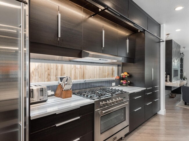 Photo - 3155 W 26th Ave