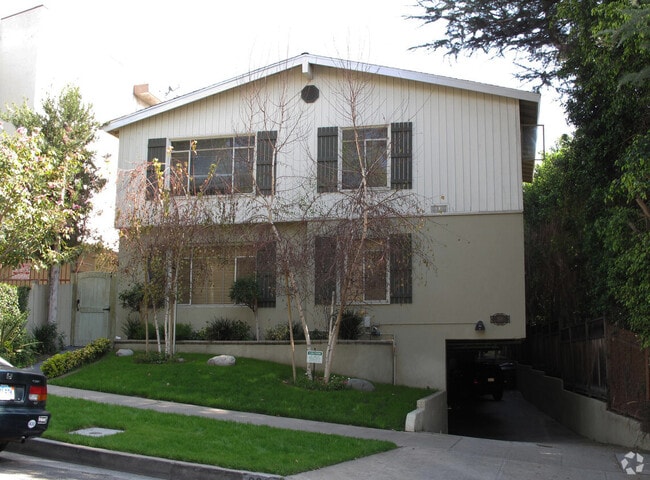 Photo - 920 Westbourne Dr Unit 9