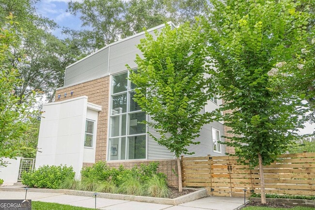 Photo - 2269 Briarwood Hills Dr NE