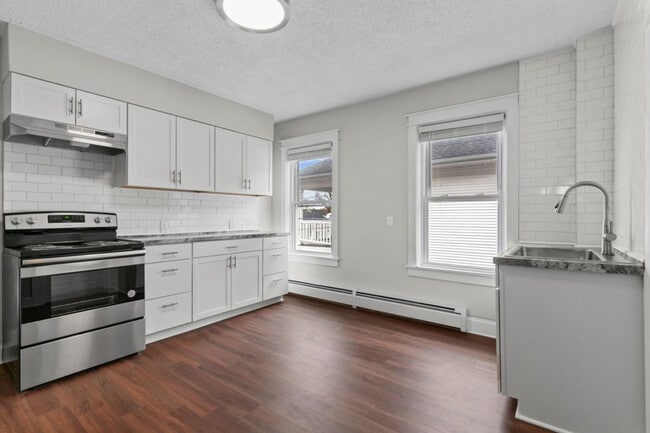 Photo - 29 Cole St Unit #2