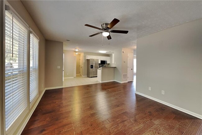 Photo - 795 Bramlett Way