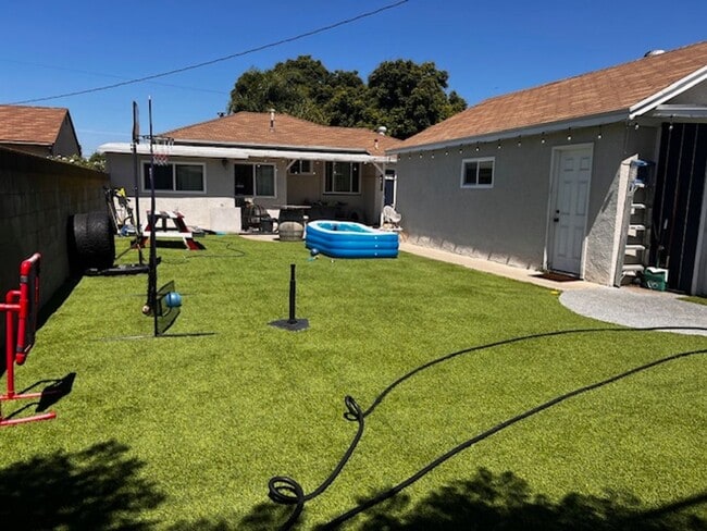 Charming 2 Bedroom, 1 Bath - Charming 2 Bedroom, 1 Bath House