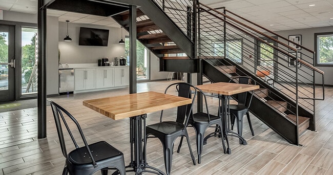 The Reserve at 77 Apartment Homes