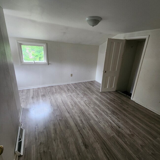 Photo - 379 W Main St Unit Apt 5