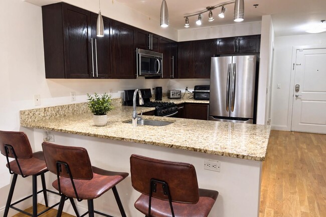 Photo - 5711 Jefferson St Unit 209