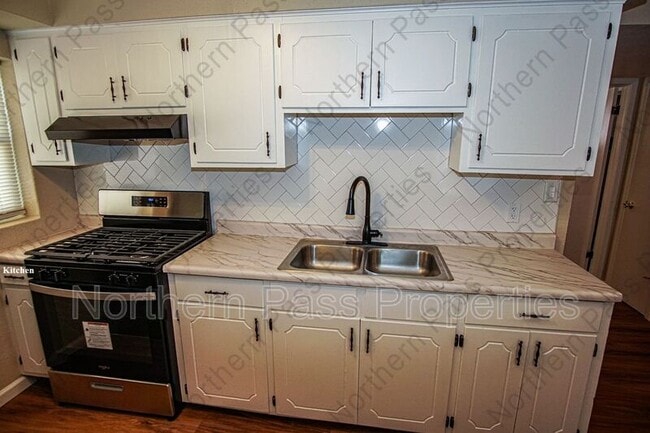 Photo - 6155 Cleveland Ave Unit Back House