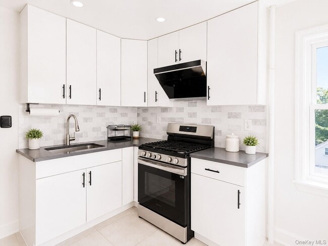 Building Photo - 83 Lyon Pl Unit 2