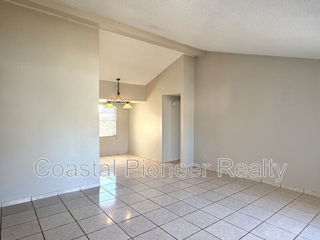 Photo - 10202 Bonnie Bay Ct