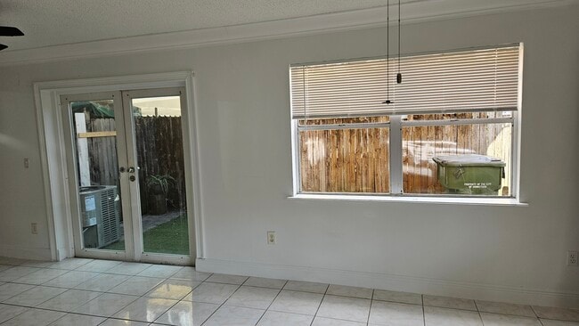 Photo - 177 NE 12th Ave