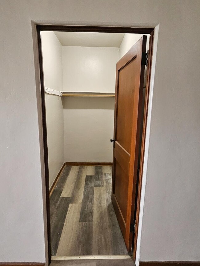 Photo - 1525 University Ave