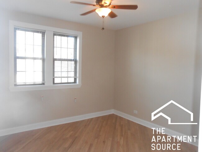 Photo - 894 Green Bay Rd Unit 11