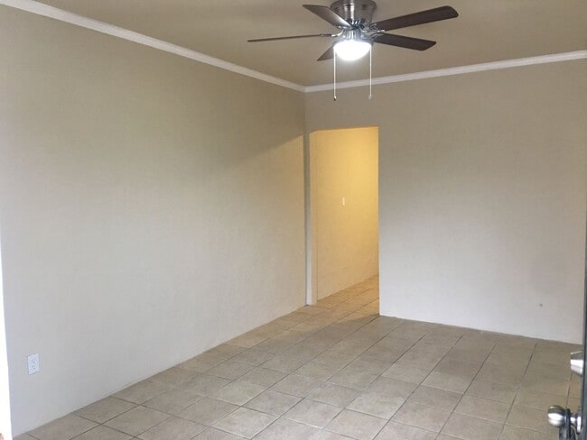 Building Photo - 4406 36th St Unit A Rental