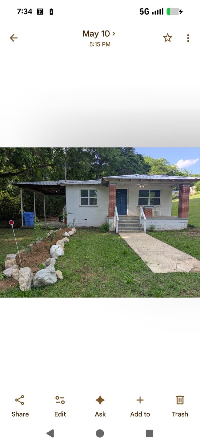 Building Photo - 435 Booth St
