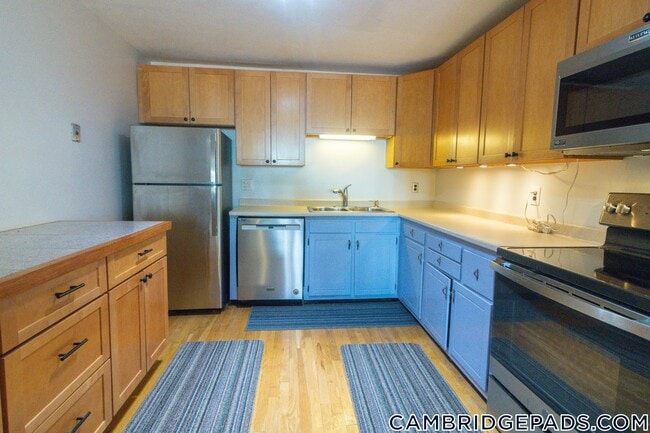 Photo - 11 Cogswell Ave Unit 11