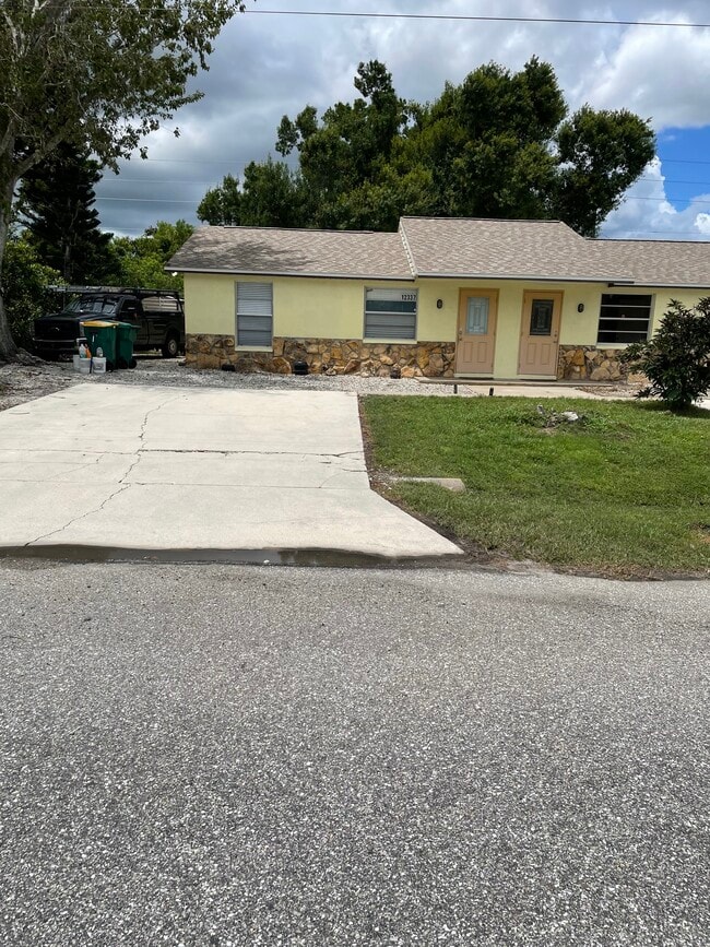 Building Photo - 12337 Buffing Rd Unit B Rental