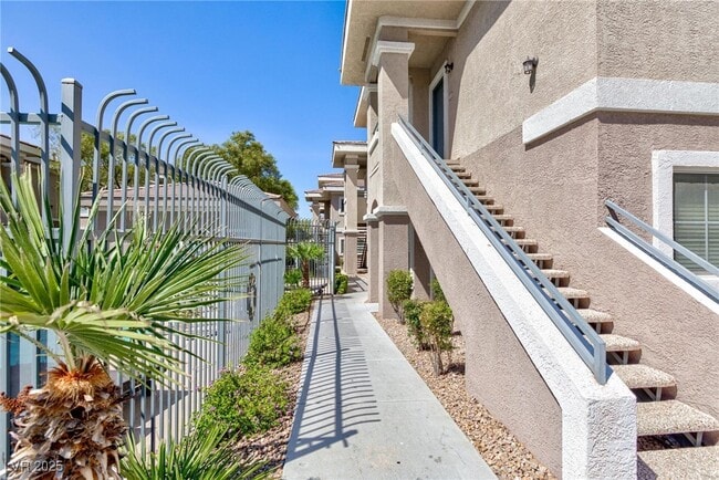Photo - 9330 W Maule Ave Unit 208