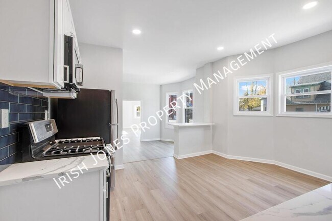 364 Potomac Ave Unit 1