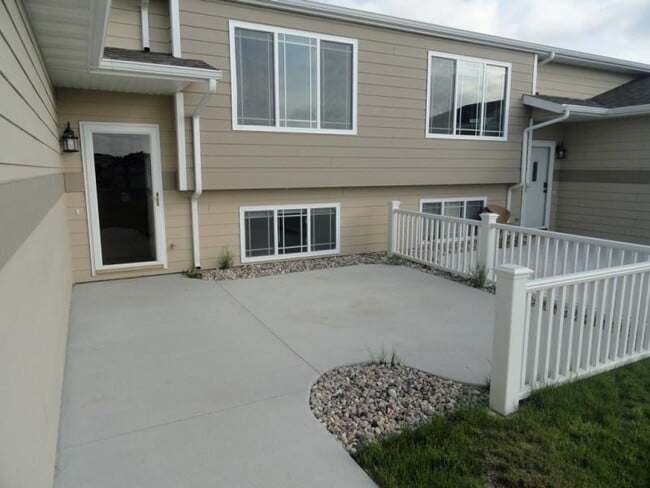 Photo - 1327 17th Ave S