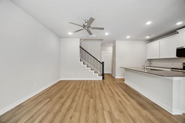 Photo - 229 Wagon Spoke Wy Townhome