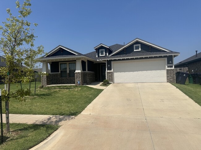 Photo - 2229 Roca Dr