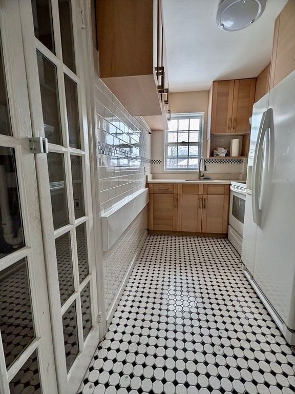 Photo - 17 Hammond Pond Pkwy Unit 4