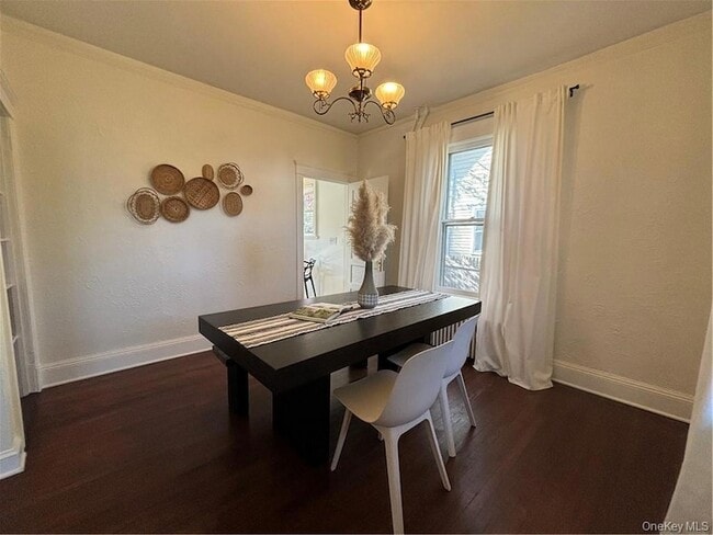 Photo - 194 N Midland Ave