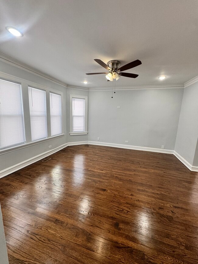 Photo - 2950 N Lowell Ave