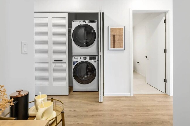 Photo - 1225 W Fulton Market