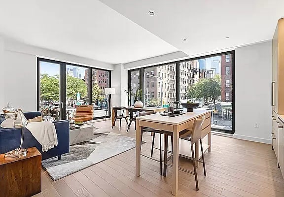 Photo - 500 W 45th St Unit 227