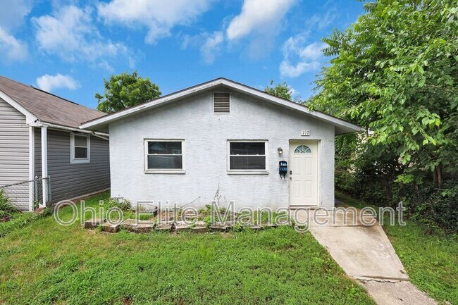 Building Photo - 197 Stevens Ave Rental