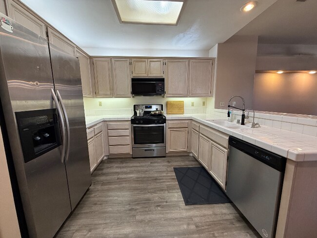 Photo - 25933 Stafford Canyon Rd Unidad F