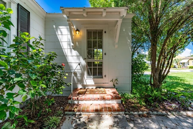 1837 22nd Ave Unit A