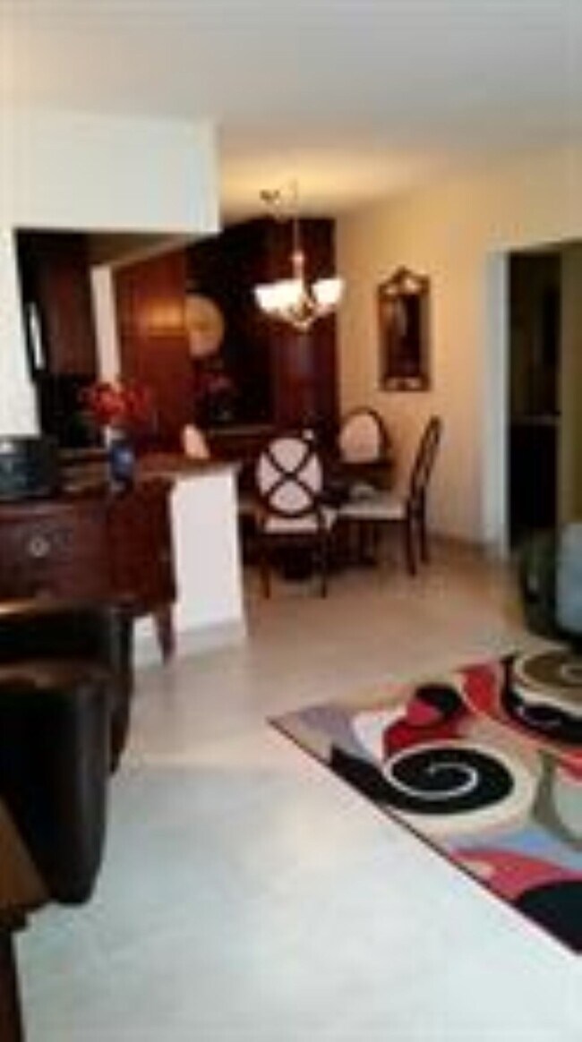 Photo - 2261 NE 67th St Unidad 1811