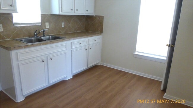 Photo - 2308 Stevens St