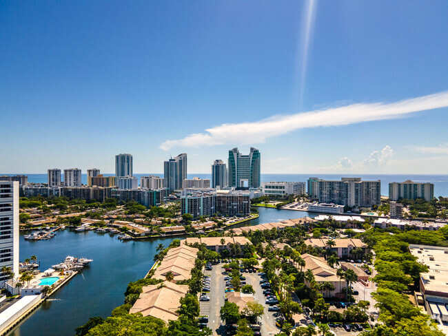 Ocean Reef at Seawalk Pointe Apartments - Ocean Reef at Seawalk Pointe Apartments