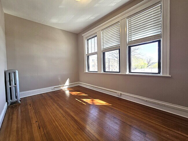 Photo - 25 Alton Pl Unit 6