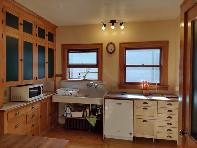 Cocina - 1895 Portland Ave Unidad APT 2