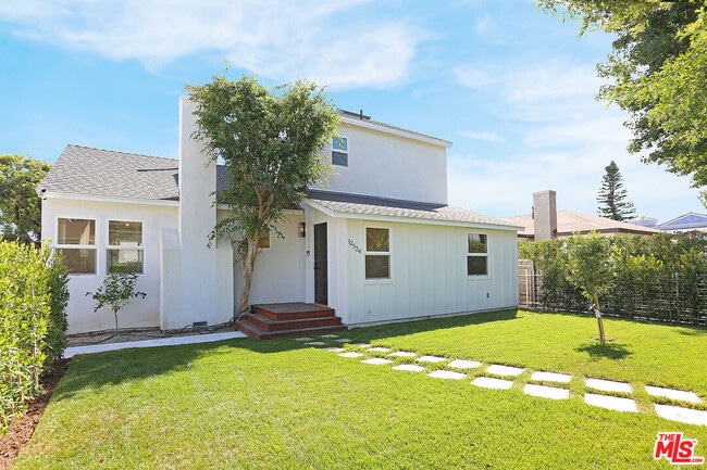 Photo - 12524 Woodbine St